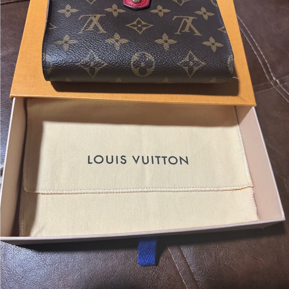 Louis Vuitton Pallas Compact Wallet full inclusion with COA - Picture 11 of 14